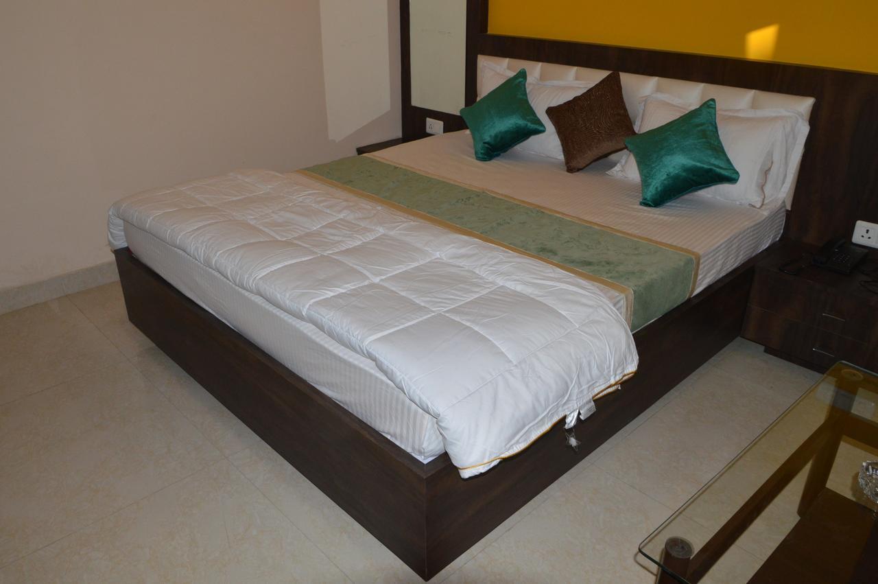 Hotel Ab Palace Jamshedpur Ngoại thất bức ảnh